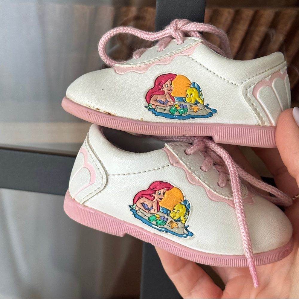 Vintage 90s Disney The Little Mermaid shoes Oxford sneakers Embossed ariel baby - Picture 11 of 14
